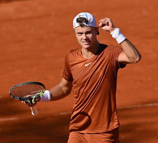 次进攻都让 次进攻都让